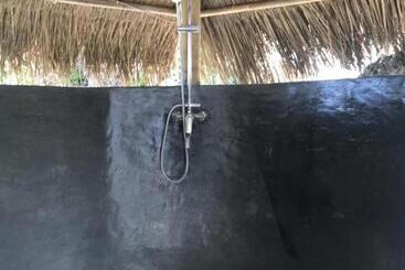 هتل Eco Dive Resort Alycastre