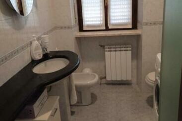 پانسیون Teresa S House