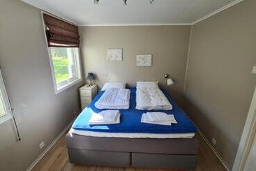 بنسيون Trolltunga Lodge