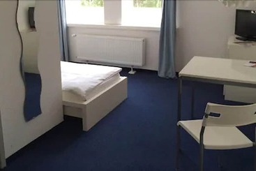 هتل Am  Fischereihafen