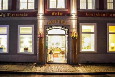 هتل Haus Wullfcrona