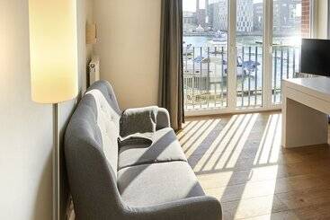 هتل Imjaich Boardinghouse Bremerhaven
