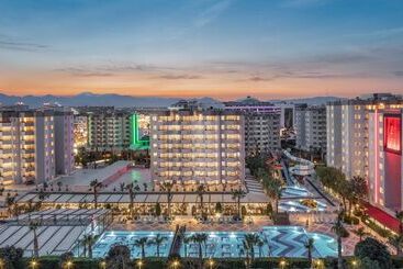 Ramada Resort By Wyndham Lara
