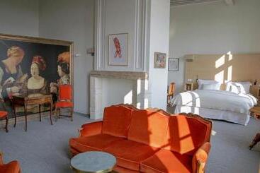 تختخواب و صبحانه L Hôtel Particulier Guilhon