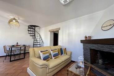 Inn Comenda House