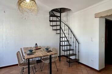 Inn Comenda House