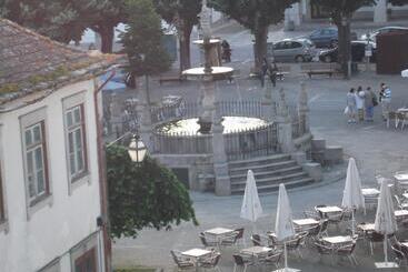 پانسیون Residencial Galo D Ouro