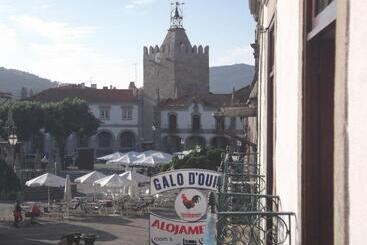 پانسیون Residencial Galo D Ouro