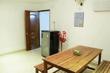 تختخواب و صبحانه Kapoor Tourist Cottage