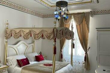 پانسیون Chambre Orientale Chérazade Maison De L église
