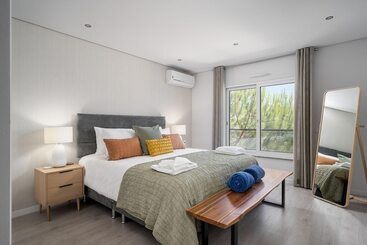 Ocean View Rooftop Paradise, Tavira