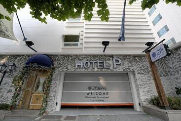 Daegu February Hotel Dongdaegustation