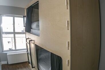 Leevin Hostel Mountjoy