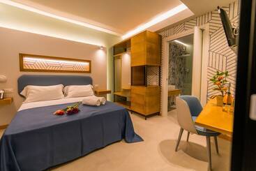 پانسیون Eliseo Palace Tropea