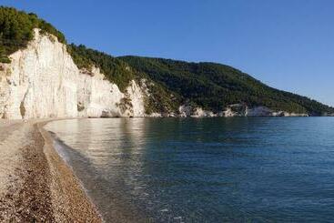 استراحتگاه Hmo Glamping & Suites In Vignanotica