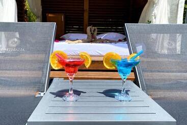 Sunthalia Hotels & Resorts Ultra All Inclusive Adults Only Party