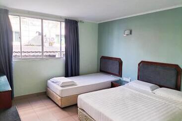 هاستل Faber Inn