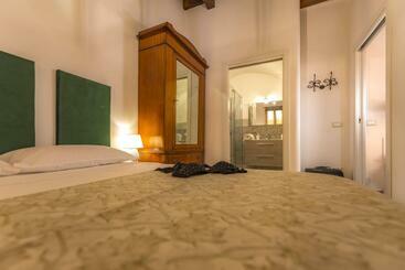 تختخواب و صبحانه Amuni Apartments