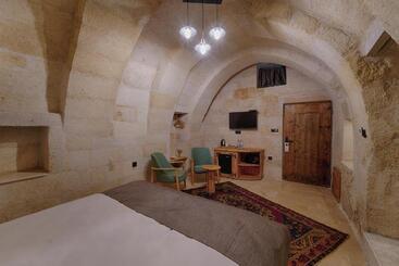 هتل Concept Cave Suites