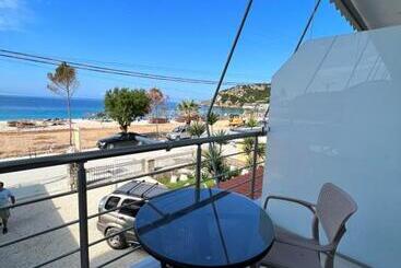 هتل Ionian View B&b