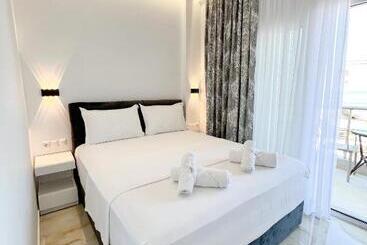 هتل Ionian View B&b
