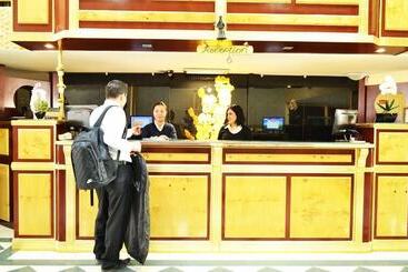 Basmacioglu Hotel   Special Class