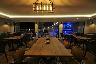 Club Sema Suite