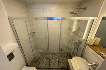 Club Sema Suite