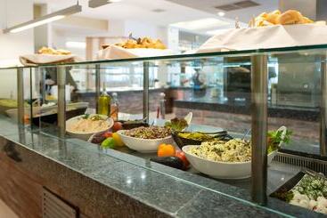 Cronwell Platamon Resort