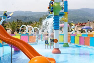 Cronwell Platamon Resort