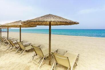 Cronwell Platamon Resort