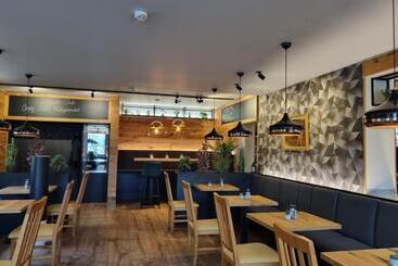 هتل Andante Pension & Restaurant