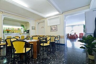 هتل Ariston Montecarlo