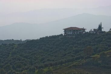 هتل Guesthouse Arsenis