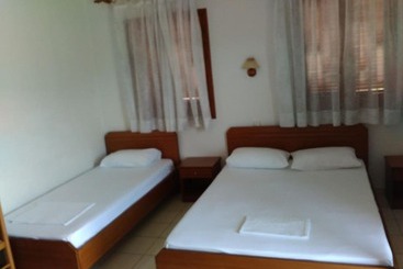 هتل Guesthouse Arsenis