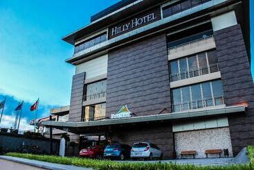 酒店 Hilly