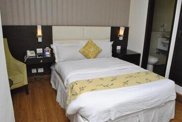 هتل Jukaso Inn Down Town