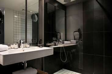 هتل Melia Paris La Defense