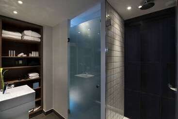 هتل Melia Paris La Defense