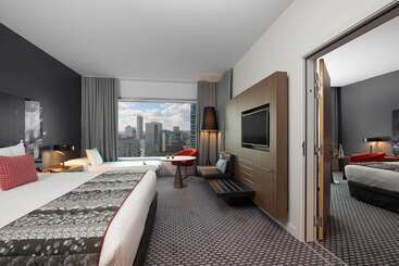 هتل Melia Paris La Defense