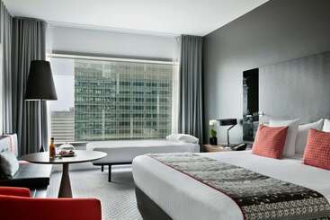 هتل Melia Paris La Defense