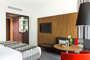 هتل Melia Paris La Defense