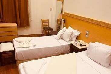 هتل Pharoah S Palace