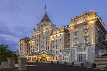 Royal Savoy Hotel & Spa
