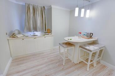 The Pinehill Hotel & Suites