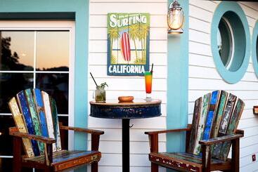The Pinehill Hotel & Suites