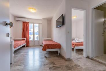 Irini Apartments