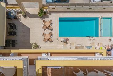 Irini Apartments