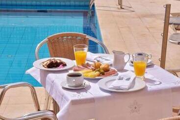 Irini Apartments