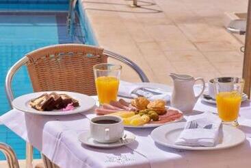 Irini Apartments